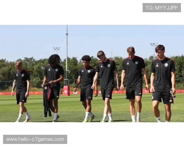 德比郡俱乐部新赛季备战动态与转会布局及青训发展战略展望