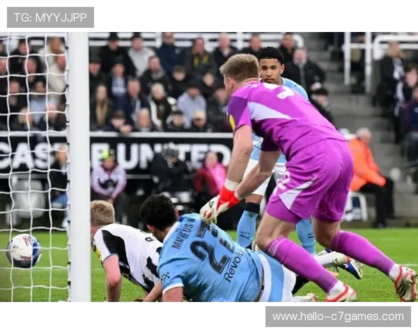 梅西助攻凯恩破门 巴黎圣日耳曼逆转战胜曼联晋级欧冠四强