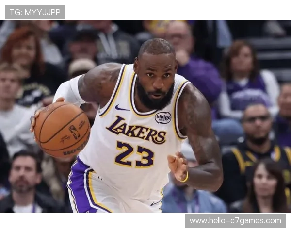 NBA最新动态：詹姆斯复出迎战勇士 关键战役决定季后赛命运