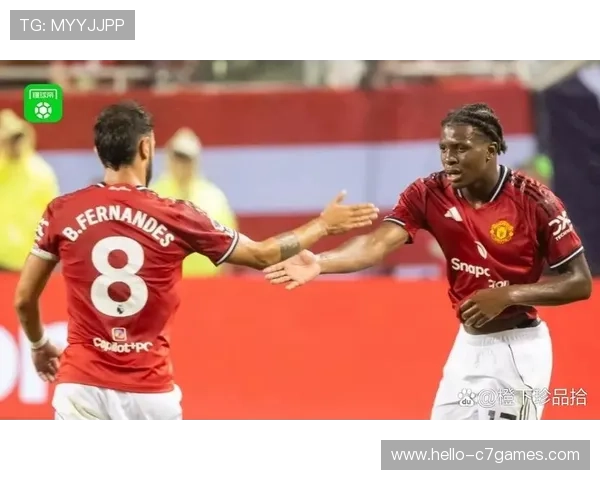 伯恩茅斯俱乐部最新动态：球员转会与战术调整引发广泛关注